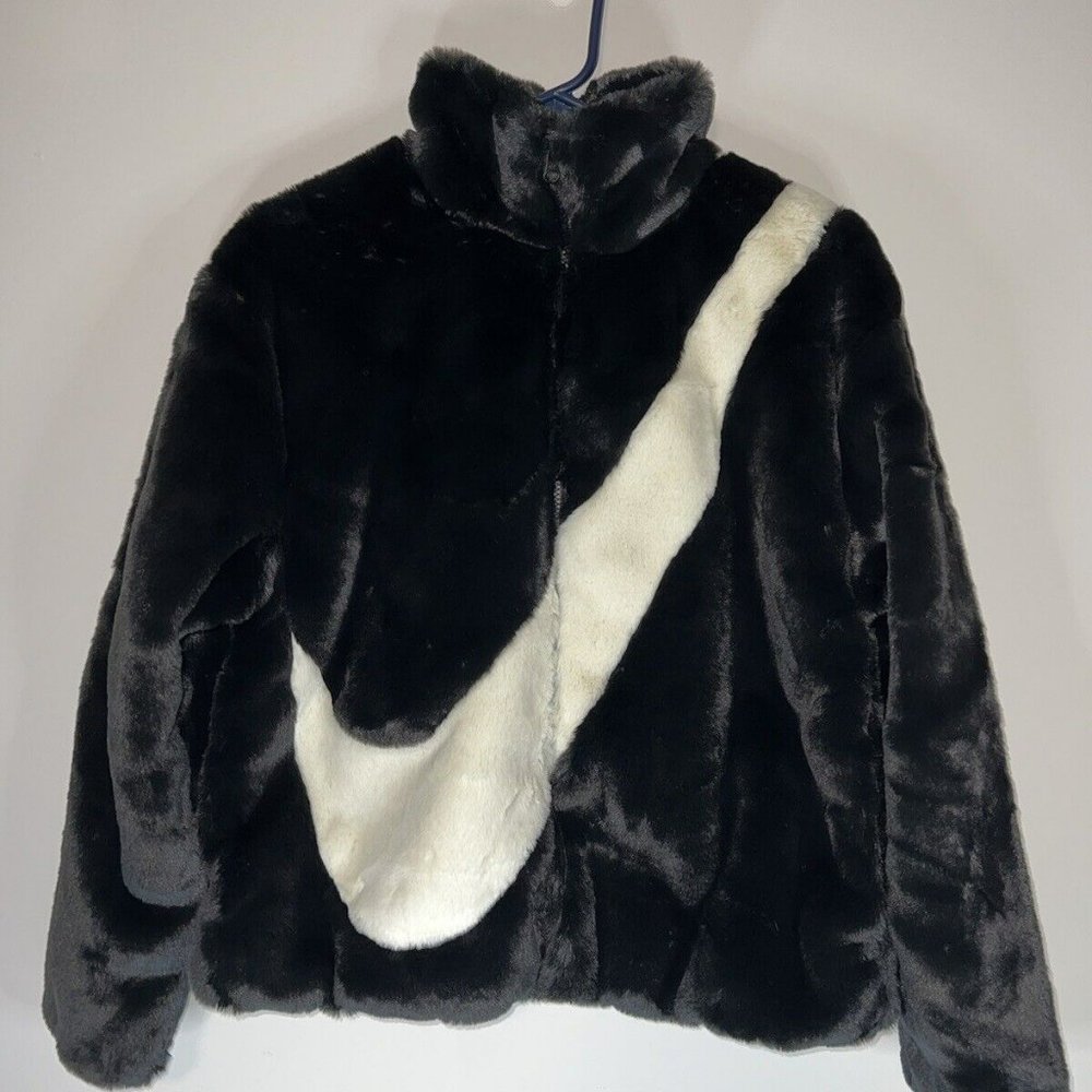 New Nike Faux Fur Jacket Women's Fossil Black White DM1759-010 $175